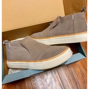 Women's 9 TOMS Paxton Slip-On Suede Booties Taupe
